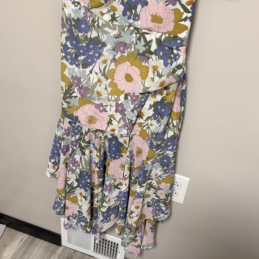 Astr Floral Dress Size Small - Picture 7 of 9